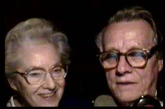 Opa and Oma in front of the camera for a voice chat